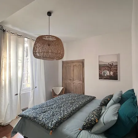 La Maison D'hélios Bed and breakfast