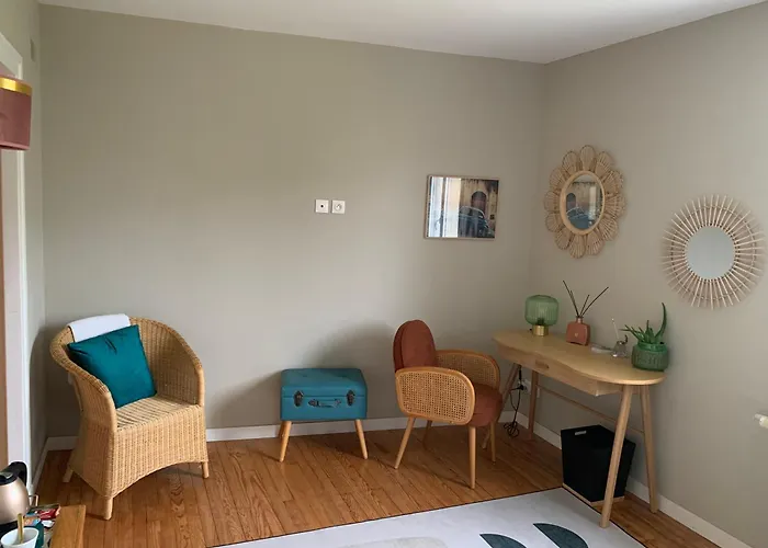 Nocleg ze śniadaniem La Maison D'helios Alençon