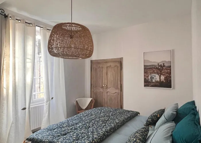 La Maison D'helios Nocleg ze śniadaniem